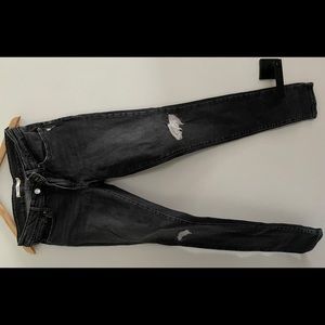 Levi’s 711 Skinny Jeans